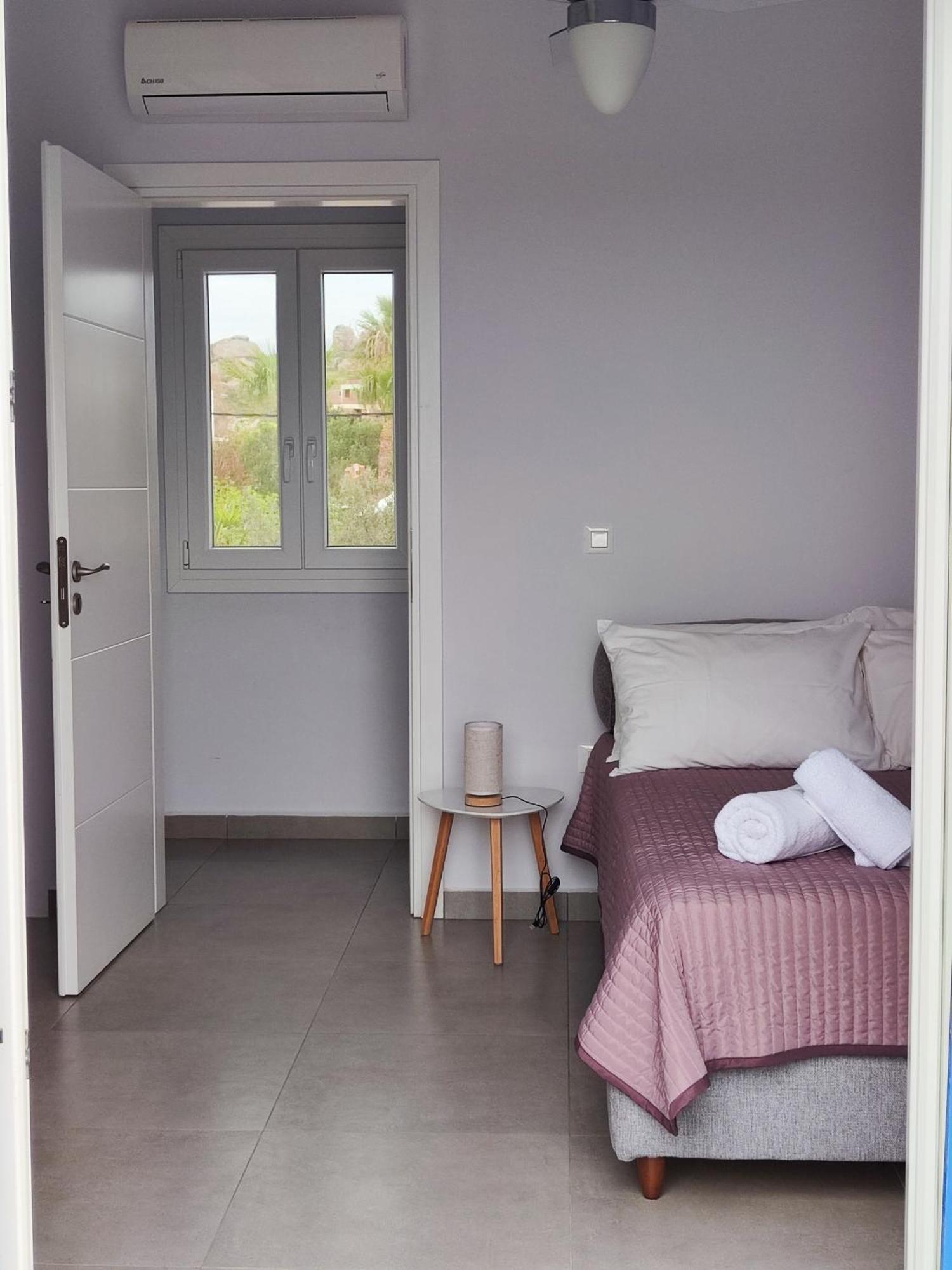 Amfitriti'S Apartment Naxos City Exterior photo